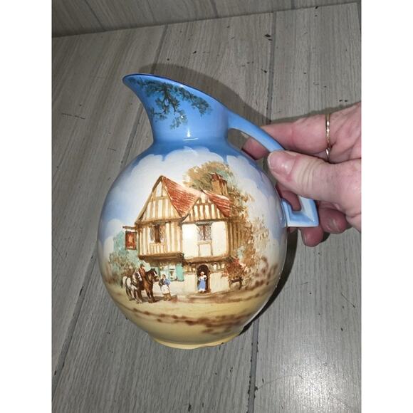 Vintage Falcon Ware THE TAVERN Pitcher Made In ENGLAND 1930's #5030 - Picture 2 of 12